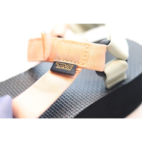 Teva Universal Sandal Sz 8 - Picture 4 of 5